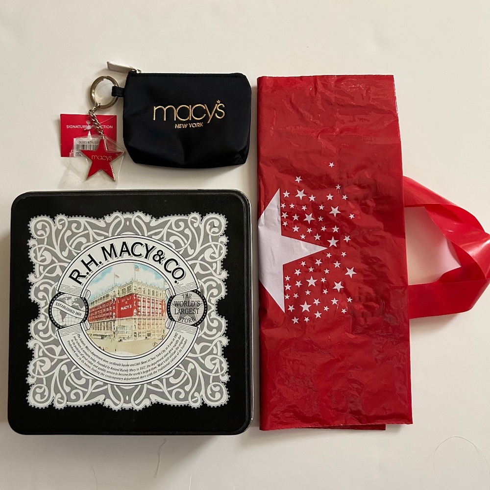 Macy’s Souvenirs:  Purse/Keyring NWT, Covered Tin, Shopping Bag
